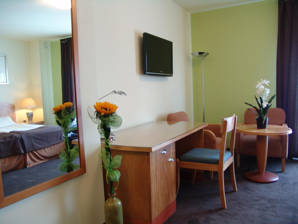 Green Energy Rooms Krakau Kamer foto