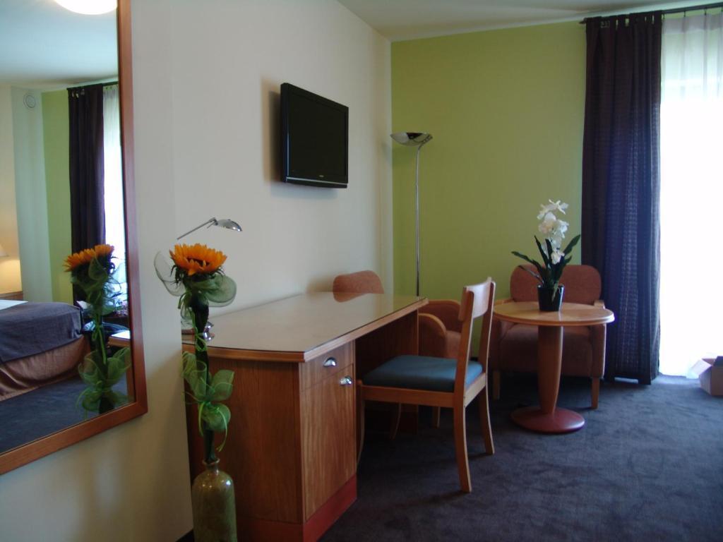 Green Energy Rooms Krakau Buitenkant foto